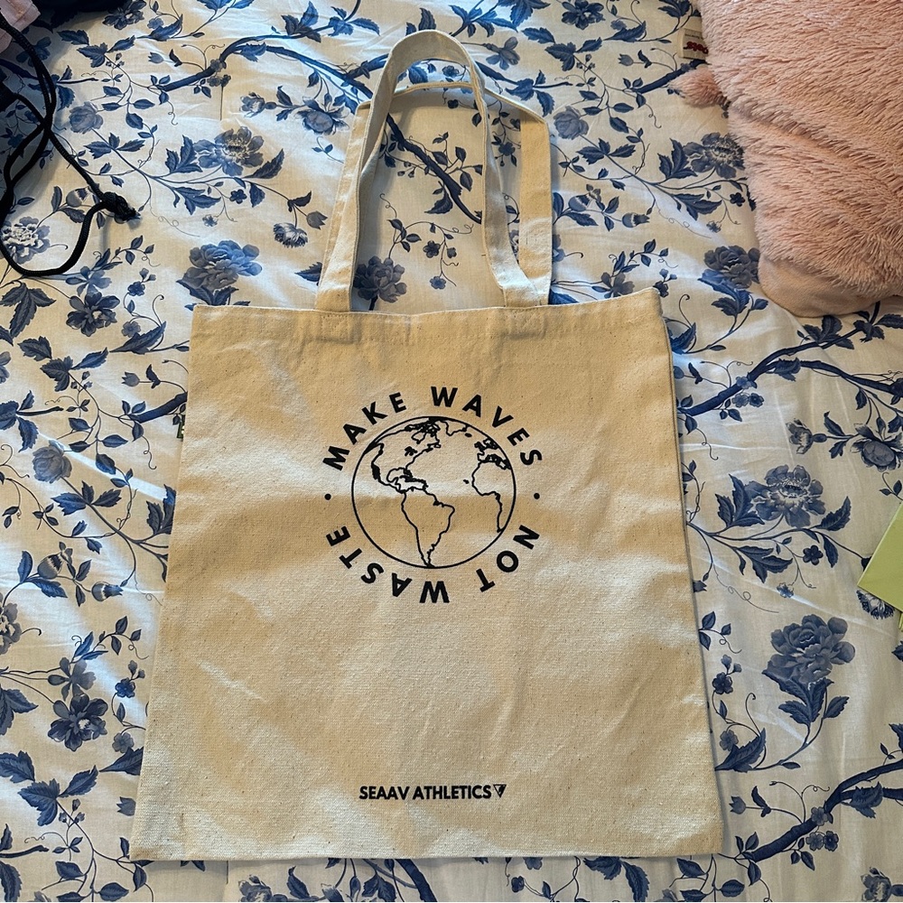 SEAAV reusable tote bag